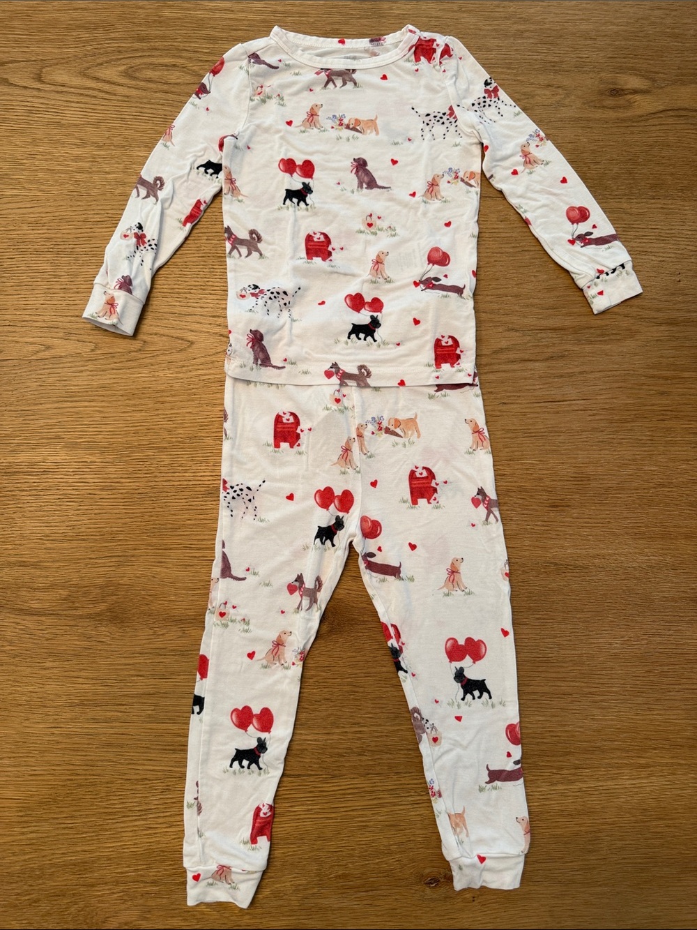 Pottery Barn Kids White Pajama Set with Red Heart & Puppy Print, size 2T